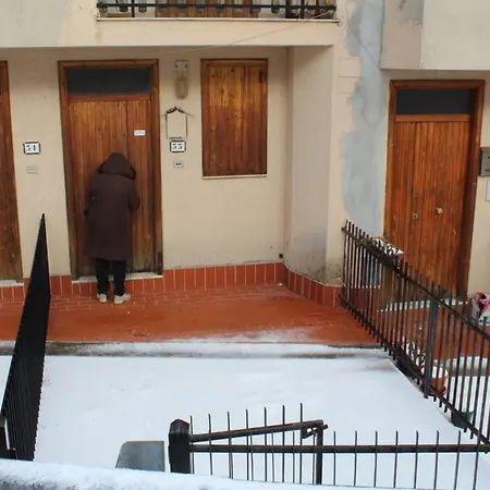 Apartment In Via Delle Viole Spezzano della Sila